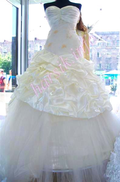 Wedding dress 825721604